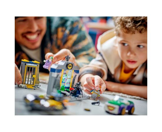 Конструктор LEGO Super Heroes Пещера Бэтмена с Бэтменом, Бэтгёрлом и Джокером (76272), изображение 8
