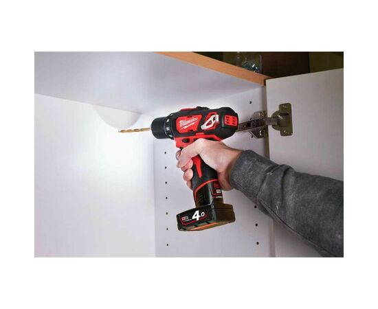 Шуруповерт Milwaukee M12 BDD-201C, 30 Нм, 2Ah, кейс (4933479439), изображение 12 Шуруповерт Milwaukee M12 BDD-201C, 30 Нм, 2Ah, кейс (4933479439), изображение 12