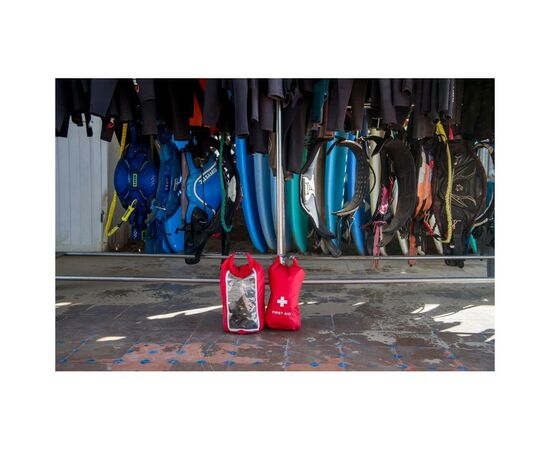 Гермомешок Exped Fold Drybag CS M red (018.0462), изображение 3 Гермомешок Exped Fold Drybag CS M red (018.0462), изображение 3
