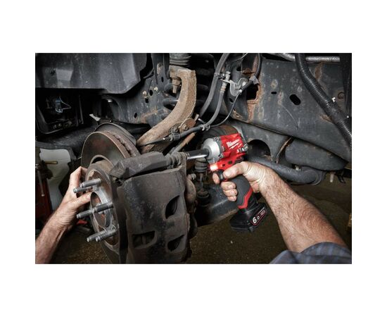 Гайковерт Milwaukee 3/8", M12 FIW38-0, 339 Нм (без АКБ и ЗУ) (4933464612), изображение 8 Гайковерт Milwaukee 3/8", M12 FIW38-0, 339 Нм (без АКБ и ЗУ) (4933464612), изображение 8