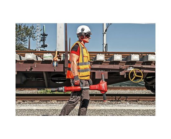 Гайковерт Milwaukee 1'', 2000 Нм, M18 M18 FHIWF1R-122C, 2x12Ah, кейс (4933493141), изображение 9 Гайковерт Milwaukee 1'', 2000 Нм, M18 M18 FHIWF1R-122C, 2x12Ah, кейс (4933493141), изображение 9