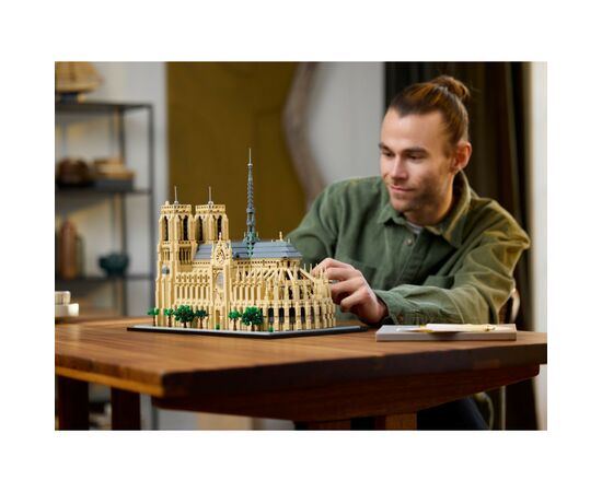 Конструктор LEGO Architecture Нотр-Дам-де-Пари (21061), изображение 12 Конструктор LEGO Architecture Нотр-Дам-де-Пари (21061), изображение 12
