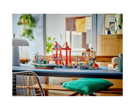 Конструктор LEGO City Морская гавань с грузовым судном (60422), изображение 12 Конструктор LEGO City Морская гавань с грузовым судном (60422), изображение 12