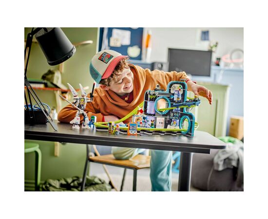 Конструктор LEGO City Парк розваг Світ роботів (60421), зображення 9 Конструктор LEGO City Парк розваг Світ роботів (60421), зображення 9