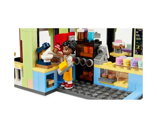 Конструктор LEGO Friends Кофейня Хартлейк-Сити (42618), изображение 6 Конструктор LEGO Friends Кофейня Хартлейк-Сити (42618), изображение 6