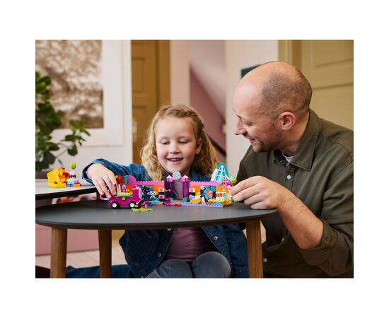 Конструктор LEGO Gabby's Dollhouse Праздничная комната Габби (10797), изображение 8 Конструктор LEGO Gabby's Dollhouse Праздничная комната Габби (10797), изображение 8