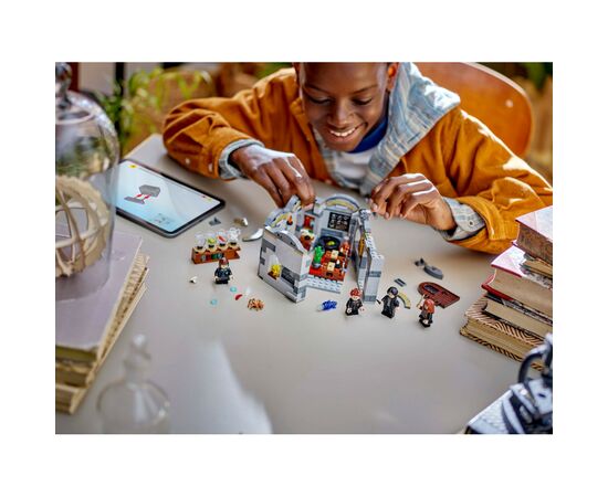Конструктор LEGO Harry Potter Замок Хогвартс: Урок зельеварения (76431), изображение 10 Конструктор LEGO Harry Potter Замок Хогвартс: Урок зельеварения (76431), изображение 10