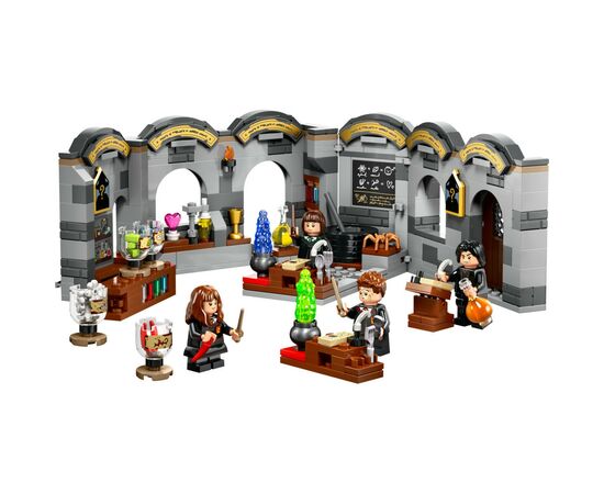 Конструктор LEGO Harry Potter Замок Хогвартс: Урок зельеварения (76431), изображение 2 Конструктор LEGO Harry Potter Замок Хогвартс: Урок зельеварения (76431), изображение 2