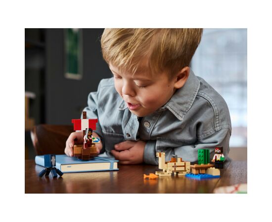 Конструктор LEGO Minecraft Подорож на піратському кораблі (21259-), зображення 9 Конструктор LEGO Minecraft Подорож на піратському кораблі (21259-), зображення 9