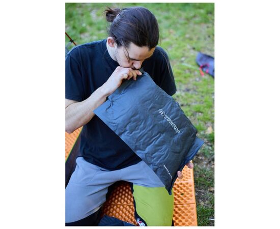 Туристическая подушка Trimm Gentle Plus dark grey (001.009.0418), изображение 4 Туристическая подушка Trimm Gentle Plus dark grey (001.009.0418), изображение 4