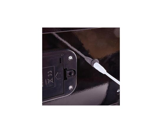Музыкальная игрушка Hape Детское пианино 30 клавиш со стулом и подсветкой черный (E0631), изображение 4 Музыкальная игрушка Hape Детское пианино 30 клавиш со стулом и подсветкой черный (E0631), изображение 4