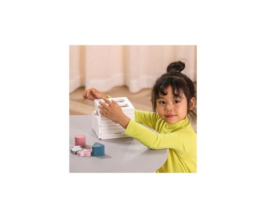 Развивающая игрушка Viga Toys деревянный сортер с погремушками PolarB Домик для зверюшек (44052), изображение 3 Развивающая игрушка Viga Toys деревянный сортер с погремушками PolarB Домик для зверюшек (44052), изображение 3