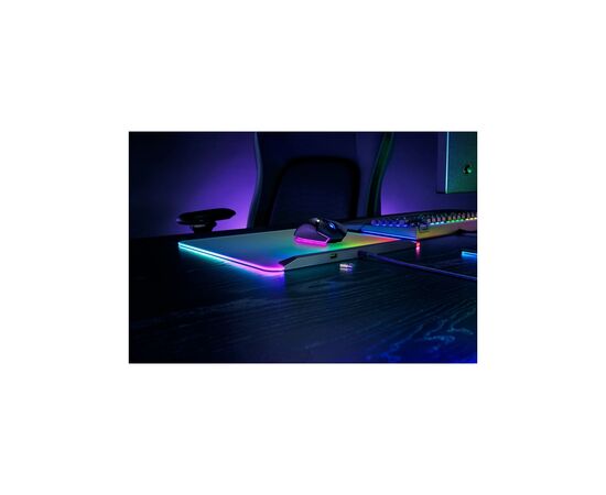Коврик для мышки Razer Firefly V2 Pro Black (RZ02-04920100-R3M1), изображение 7 Коврик для мышки Razer Firefly V2 Pro Black (RZ02-04920100-R3M1), изображение 7