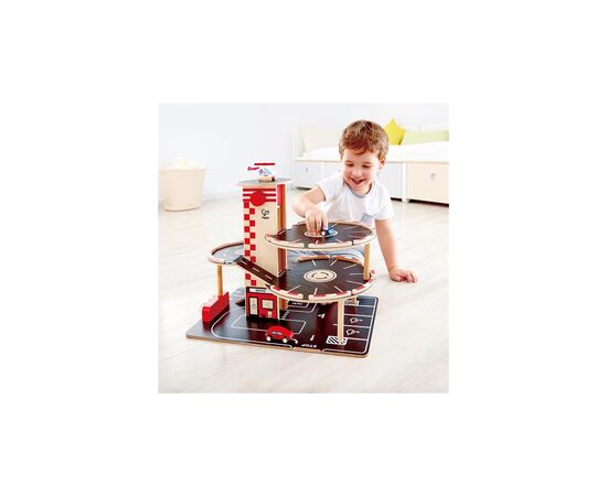 Автотрек Hape дерев'яний з паркінгом та вертолітним майданчиком (E3002), зображення 3