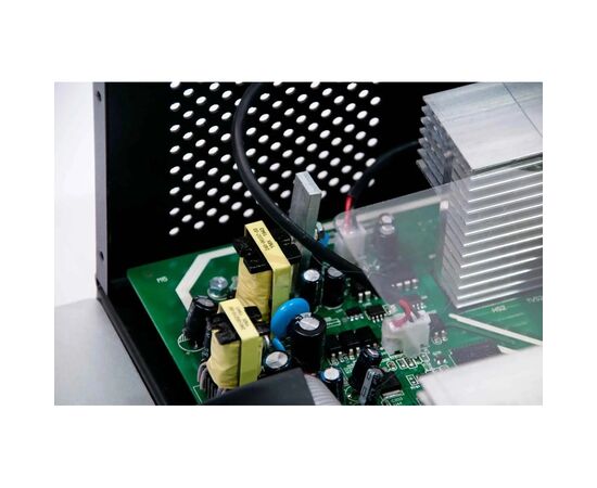 Инвертор Must PV18-3224VPM, 3200W, 24V (PV18-3224VPM), изображение 8 Инвертор Must PV18-3224VPM, 3200W, 24V (PV18-3224VPM), изображение 8