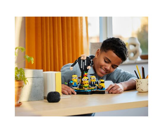 Конструктор LEGO Нікчемний я 4 Гру й посіпаки з кубиків 839 деталей (75582), зображення 5 Конструктор LEGO Нікчемний я 4 Гру й посіпаки з кубиків 839 деталей (75582), зображення 5