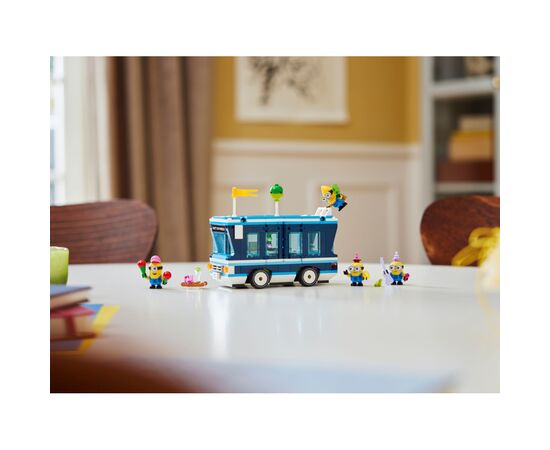 Конструктор LEGO Ничтожный я 4 Музыкальный автобус для вечеринок Посипак 379 деталей (75581), изображение 11 Конструктор LEGO Ничтожный я 4 Музыкальный автобус для вечеринок Посипак 379 деталей (75581), изображение 11