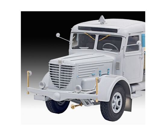 Сборная модель Revell Грузовая машина Büssing 8000 S13 с прицепом 5 масштаб 1:24 (RVL-07580), изображение 7 Сборная модель Revell Грузовая машина Büssing 8000 S13 с прицепом 5 масштаб 1:24 (RVL-07580), изображение 7