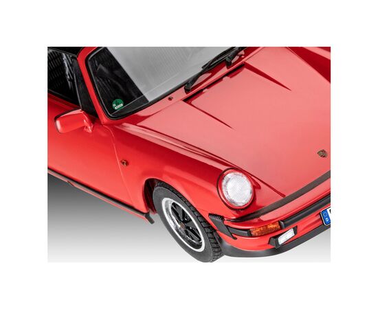 Сборная модель Revell Набор автомобиль Porsche 911 Carrera 3.2 Targa уровень 3 масштаб 1:24 (RVL-67689), изображение 3 Сборная модель Revell Набор автомобиль Porsche 911 Carrera 3.2 Targa уровень 3 масштаб 1:24 (RVL-67689), изображение 3