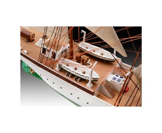 Сборная модель Revell Набор корабль Gorch Fock 3 масштаб 1:350 (RVL-65432), изображение 3 Сборная модель Revell Набор корабль Gorch Fock 3 масштаб 1:350 (RVL-65432), изображение 3
