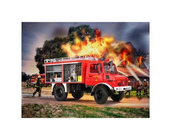 Сборная модель Revell Пожарная машина Unimog U1300L TLF 8/18 уровень 5 масштаб 1:24 (RVL-07512), изображение 8 Сборная модель Revell Пожарная машина Unimog U1300L TLF 8/18 уровень 5 масштаб 1:24 (RVL-07512), изображение 8