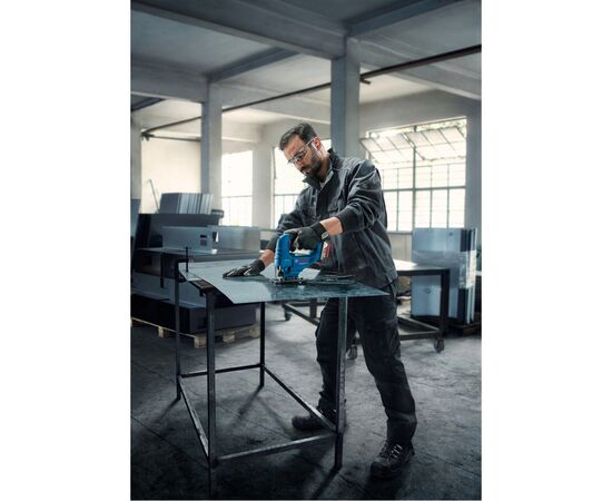 Електролобзик Bosch GST 183-LI безщітковий, 18V, 1х4Ah, 0-3300об/хв, хід 20мм, кейс (0.601.5B7.022), зображення 5 Електролобзик Bosch GST 183-LI безщітковий, 18V, 1х4Ah, 0-3300об/хв, хід 20мм, кейс (0.601.5B7.022), зображення 5