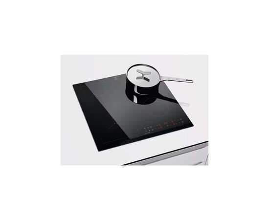 Варочная поверхность Electrolux LIV63431BK, изображение 2 Варочная поверхность Electrolux LIV63431BK, изображение 2