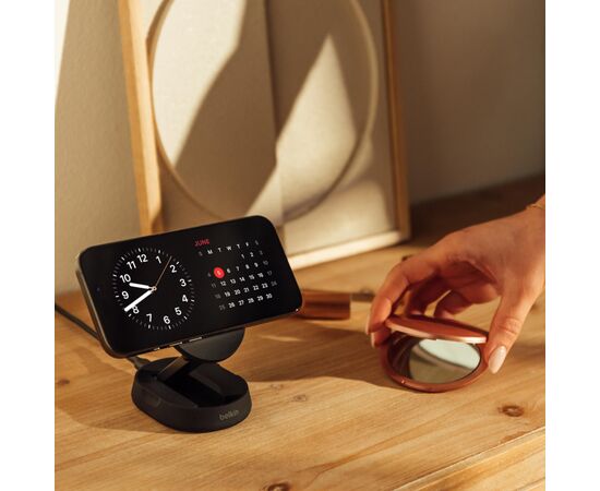Зарядное устройство Belkin 15W Magnetic Stand Qi2 black (WIA008BTBK), изображение 3 Зарядное устройство Belkin 15W Magnetic Stand Qi2 black (WIA008BTBK), изображение 3