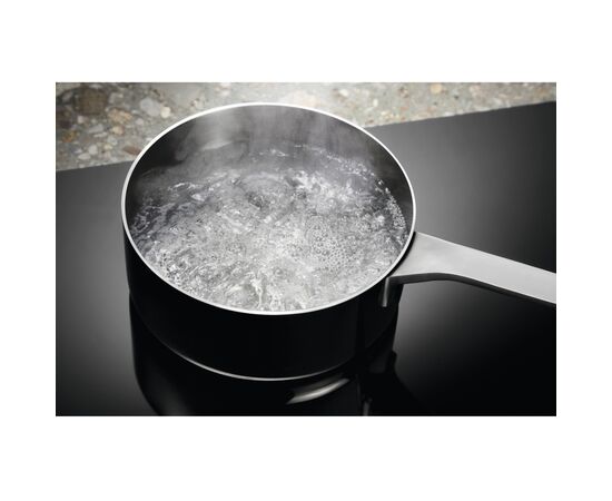 Варочная поверхность Electrolux EIS62443, изображение 8 Варочная поверхность Electrolux EIS62443, изображение 8