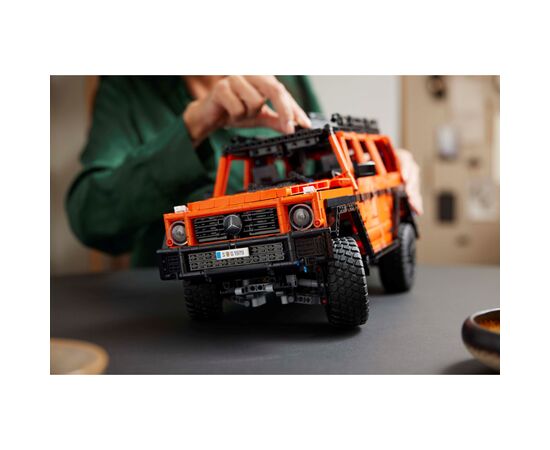 Конструктор LEGO Technic Mercedes-Benz G 500 PROFESSIONAL Line (42177), зображення 11 Конструктор LEGO Technic Mercedes-Benz G 500 PROFESSIONAL Line (42177), зображення 11