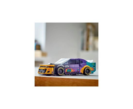 Конструктор LEGO Speed Champions NASCAR Next Gen Chevrolet Camaro ZL1, 328 деталей (76935), изображение 8 Конструктор LEGO Speed Champions NASCAR Next Gen Chevrolet Camaro ZL1, 328 деталей (76935), изображение 8