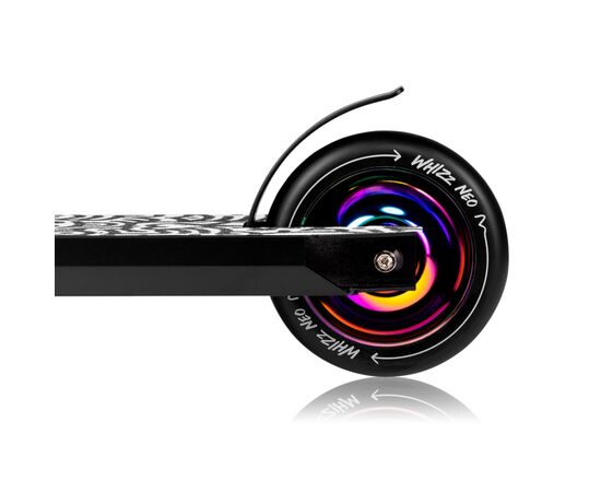 Самокат Lionelo Whizz Neo Black Carbon Multicolor (LO-WHIZZ NEO BLACK CARBON MULTICOLOR), изображение 7 Самокат Lionelo Whizz Neo Black Carbon Multicolor (LO-WHIZZ NEO BLACK CARBON MULTICOLOR), изображение 7