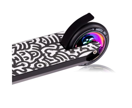 Самокат Lionelo Whizz Neo Black Carbon Multicolor (LO-WHIZZ NEO BLACK CARBON MULTICOLOR), изображение 8 Самокат Lionelo Whizz Neo Black Carbon Multicolor (LO-WHIZZ NEO BLACK CARBON MULTICOLOR), изображение 8