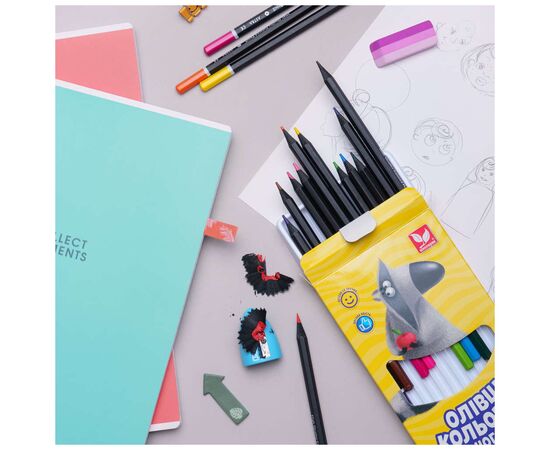 Карандаши цветные Школярик Шестигранные С черного дерева С точилкой 12 цветов (312114001-UA), изображение 3 Карандаши цветные Школярик Шестигранные С черного дерева С точилкой 12 цветов (312114001-UA), изображение 3