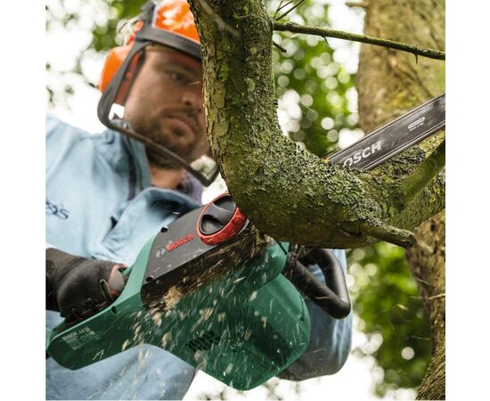 Цепная пила Bosch Universal Chain 35 (0.600.8B8.303), изображение 9 Цепная пила Bosch Universal Chain 35 (0.600.8B8.303), изображение 9