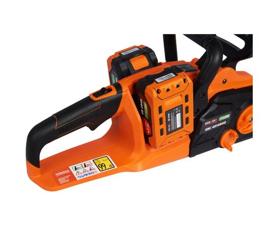 Цепная пила SEQUOIA 40 В (20В+20В), бесщет, шина Oregon 35 см, АКБ+ЗУ, 3,68 кг (SBC4014BSO-E2W), изображение 3 Цепная пила SEQUOIA 40 В (20В+20В), бесщет, шина Oregon 35 см, АКБ+ЗУ, 3,68 кг (SBC4014BSO-E2W), изображение 3