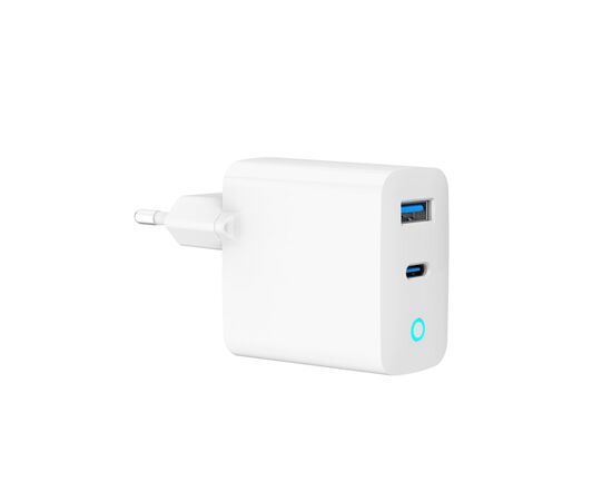 Зарядное устройство Gembird 1хUSB-A (QC3.0 18W) + 1xType-C (PD 65W) white (TA-UC-PDQC65L-W-01), изображение 3 Зарядное устройство Gembird 1хUSB-A (QC3.0 18W) + 1xType-C (PD 65W) white (TA-UC-PDQC65L-W-01), изображение 3