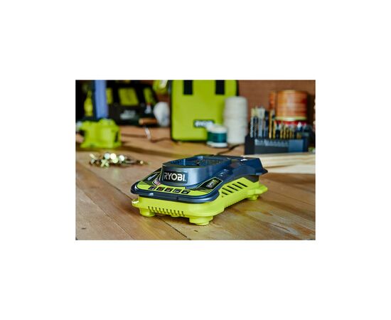 Зарядное устройство для аккумуляторов инструмента Ryobi ONE+ RC18-150, 5 А/г, 18В (5133002638), изображение 2 Зарядное устройство для аккумуляторов инструмента Ryobi ONE+ RC18-150, 5 А/г, 18В (5133002638), изображение 2
