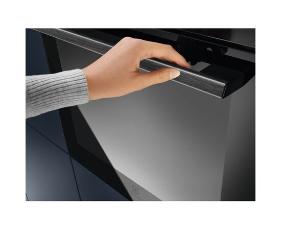 Духовой шкаф Electrolux KODEC70BZ, изображение 4 Духовой шкаф Electrolux KODEC70BZ, изображение 4