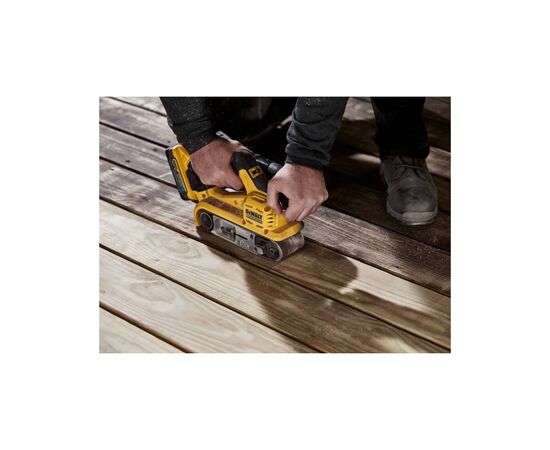 Шлифовальная машина DeWALT XR Li-Ion 18 В, 198-320 м/мин, лента 75х533 мм, TSTAK (без АКБ и ЗУ) (DCW220NT), изображение 12 Шлифовальная машина DeWALT XR Li-Ion 18 В, 198-320 м/мин, лента 75х533 мм, TSTAK (без АКБ и ЗУ) (DCW220NT), изображение 12