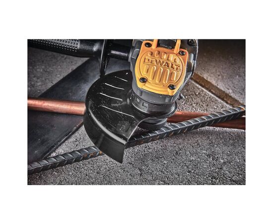 Шлифовальная машина DeWALT 18В XR Li-lon FLEXVOLT, 6Ah, 125 мм, 9000 об/мин, вес 1.81 кг (DCG409T1), изображение 6 Шлифовальная машина DeWALT 18В XR Li-lon FLEXVOLT, 6Ah, 125 мм, 9000 об/мин, вес 1.81 кг (DCG409T1), изображение 6
