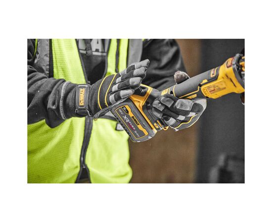 Шлифовальная машина DeWALT 18В XR Li-lon FLEXVOLT, 6Ah, 125 мм, 9000 об/мин, вес 1.81 кг (DCG409T1), изображение 9 Шлифовальная машина DeWALT 18В XR Li-lon FLEXVOLT, 6Ah, 125 мм, 9000 об/мин, вес 1.81 кг (DCG409T1), изображение 9