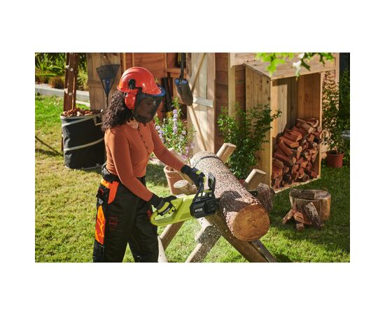 Цепная пила Ryobi ONE+ HP RY18CSX30A-150 18В, 5Ah, 30см, 3.2кг (5133005466), изображение 9 Цепная пила Ryobi ONE+ HP RY18CSX30A-150 18В, 5Ah, 30см, 3.2кг (5133005466), изображение 9