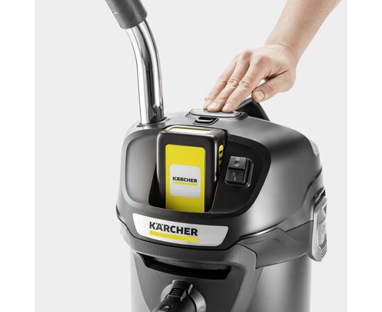 Пылесос строительный Karcher AD 2 Battery, 18В, 14л, (без АКБ и ЗУ) (1.348-300.0), изображение 3 Пылесос строительный Karcher AD 2 Battery, 18В, 14л, (без АКБ и ЗУ) (1.348-300.0), изображение 3