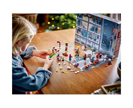 Конструктор LEGO Marvel Новорічний календар на 2024 рік Людина-Павук (76293), зображення 5