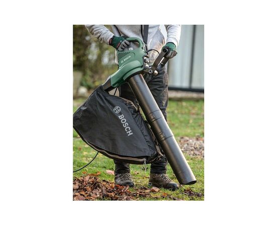 Пылесос садовый Bosch UniversalGardenTidy 3000 повітродувка-пилосос (0.600.8B1.001), изображение 3 Пылесос садовый Bosch UniversalGardenTidy 3000 повітродувка-пилосос (0.600.8B1.001), изображение 3