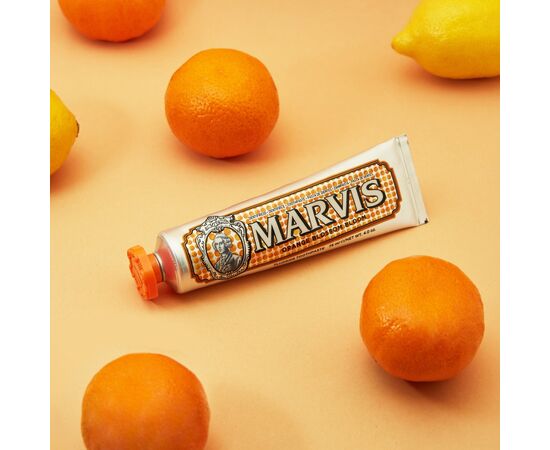 Зубна паста Marvis Квітка апельсина 75 мл (8004395111626), зображення 5 Зубна паста Marvis Квітка апельсина 75 мл (8004395111626), зображення 5