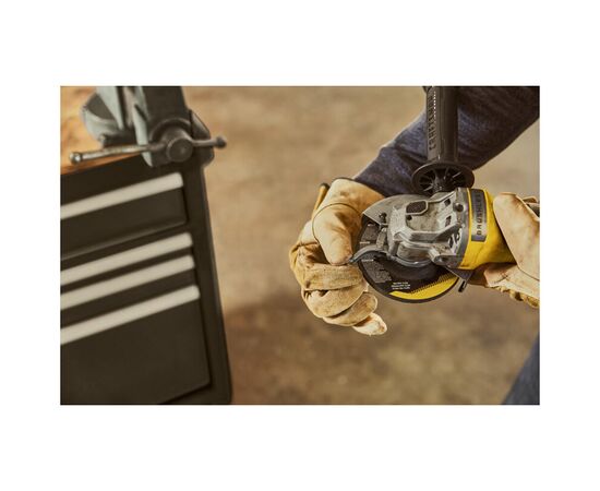 Шлифовальная машина Stanley угловая аккум безщеточная FATMAX,Li-Ion V20, 18В, 2x4Ah, 8000об/мин, 125 мм, кейс (SFMCG700M2K), изображение 7