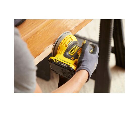 Шлифовальная машина Stanley эксцентриковая аккумуляторная FatMax, безщеточная,Li-Ion 18В,2Ah, 125 мм, 12000 об/мин (SFMCW220D1S), изображение 3