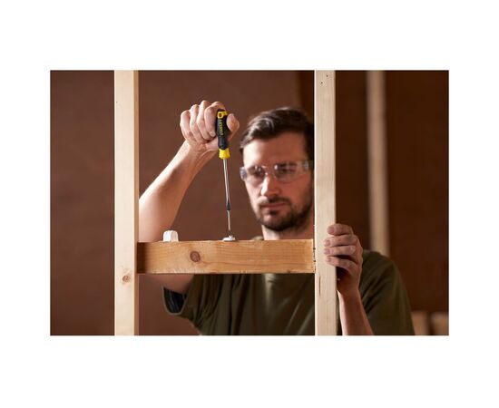 Викрутка Stanley Cushion Grip, SL 5.5x100мм, з жалом, що розширюється. (STHT16146-0), зображення 3 Викрутка Stanley Cushion Grip, SL 5.5x100мм, з жалом, що розширюється. (STHT16146-0), зображення 3